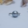 Gray Pearl Solitaire