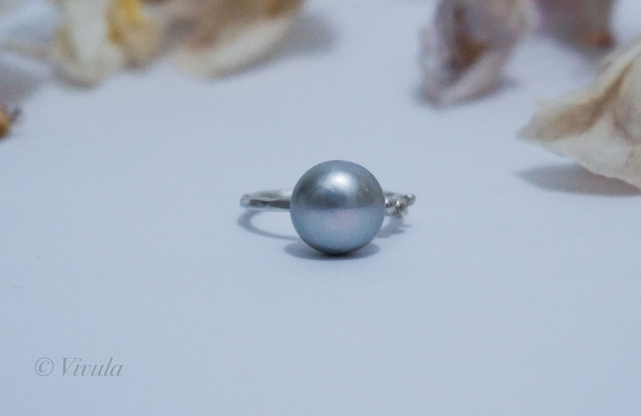 Grey Freshwater Pearl Ring